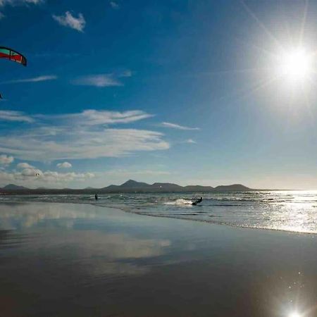 Famara, Apto. En Zona Tranquila A 200M Del Mar. Appartement Buitenkant foto