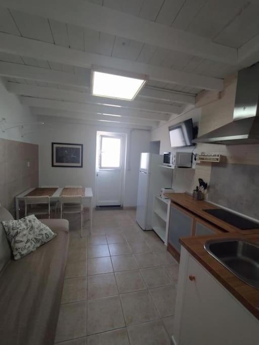 Famara, Apto. En Zona Tranquila A 200M Del Mar. Appartement Buitenkant foto